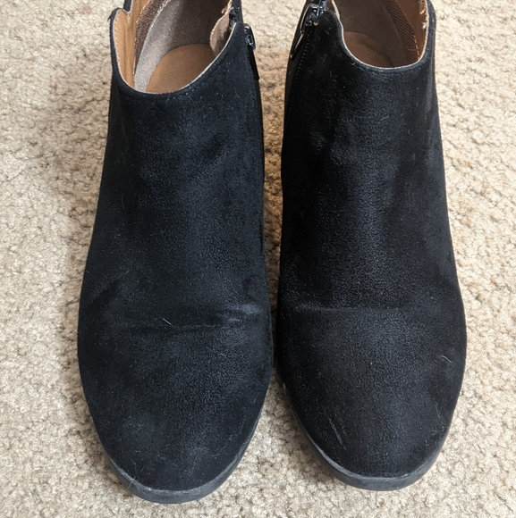 Black Booties size 6.5 - Picture 3 of 3